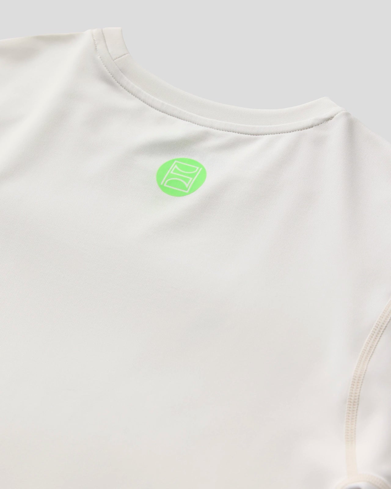 COMPRESSION TEE SHORT SLEEVE - ASH - Image 6